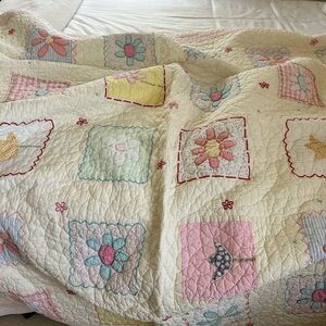 Pottery Barn Kids Cream and Multicolor Floral Quilt